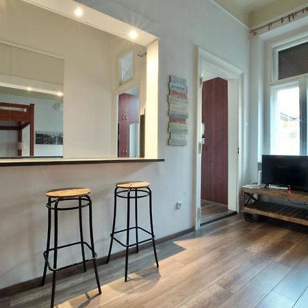 Standard Apartment By Hi5 - Nyugati Square Budapesta Exterior foto